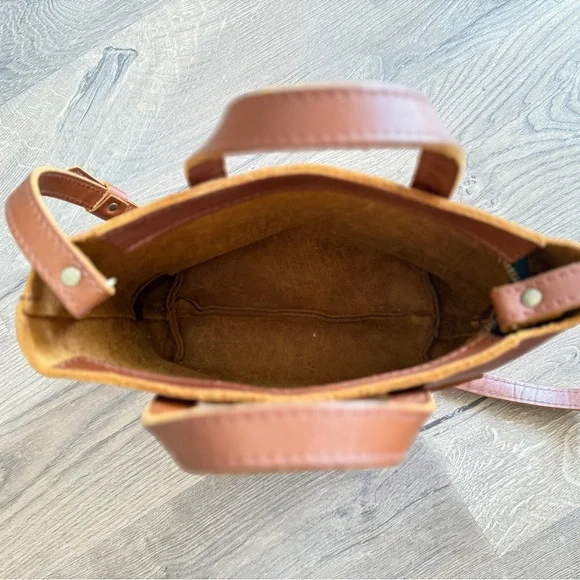 Portland Leather Tan Leather Tote with Removable Strap - Picture 13 of 13